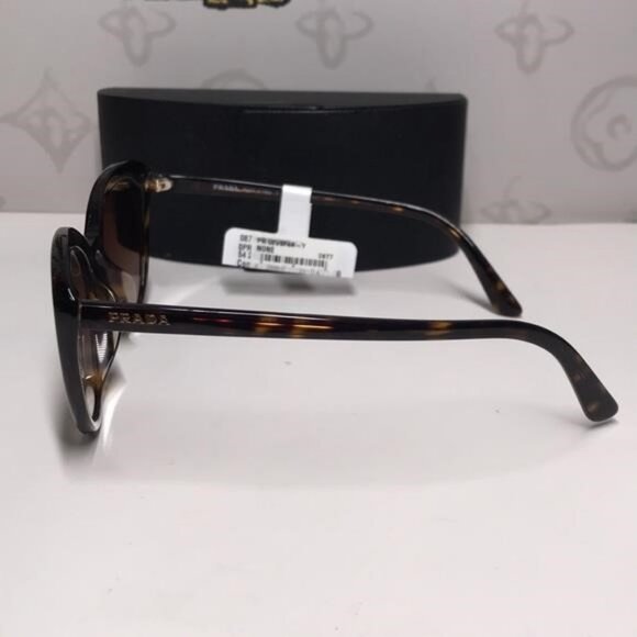 New Authentic Prada SPR 02V-F 2AU-6S1 Women’s Sunglasses – Tortoise - Picture 7 of 11